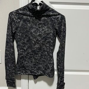 Lululemon Running Quarterzip